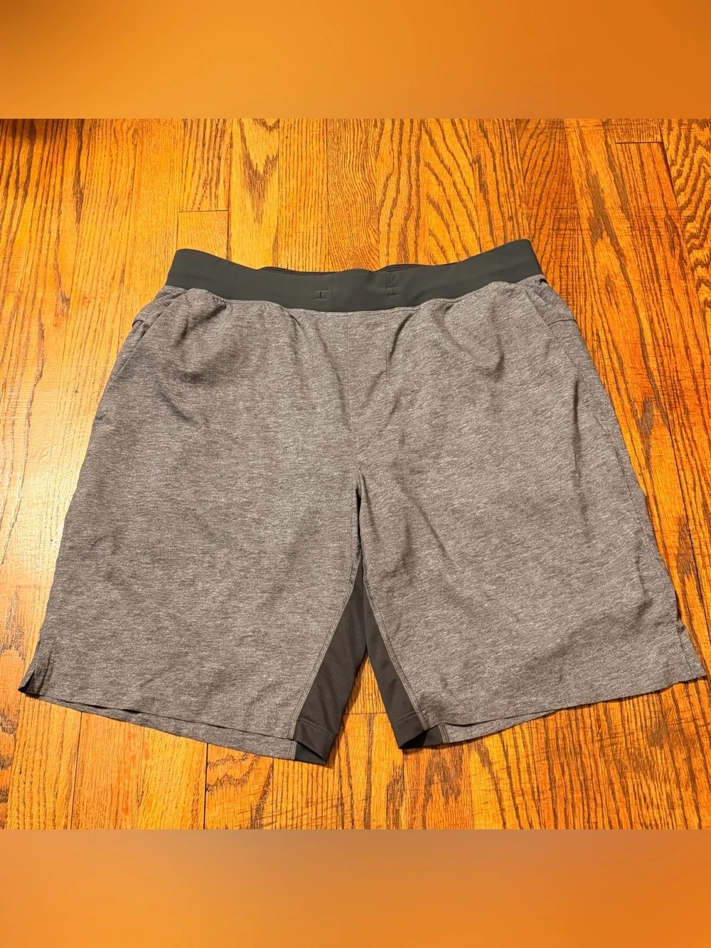 Lululemon T.H.E Shorts Men L Heather Gray Gym 10” Training Running Performance